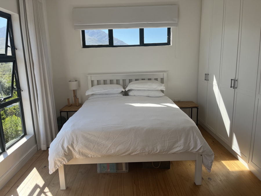 To Let 3 Bedroom Property for Rent in Pringle Bay Western Cape